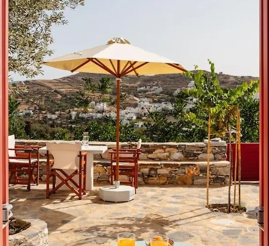 בית נופש Avles Mélanes